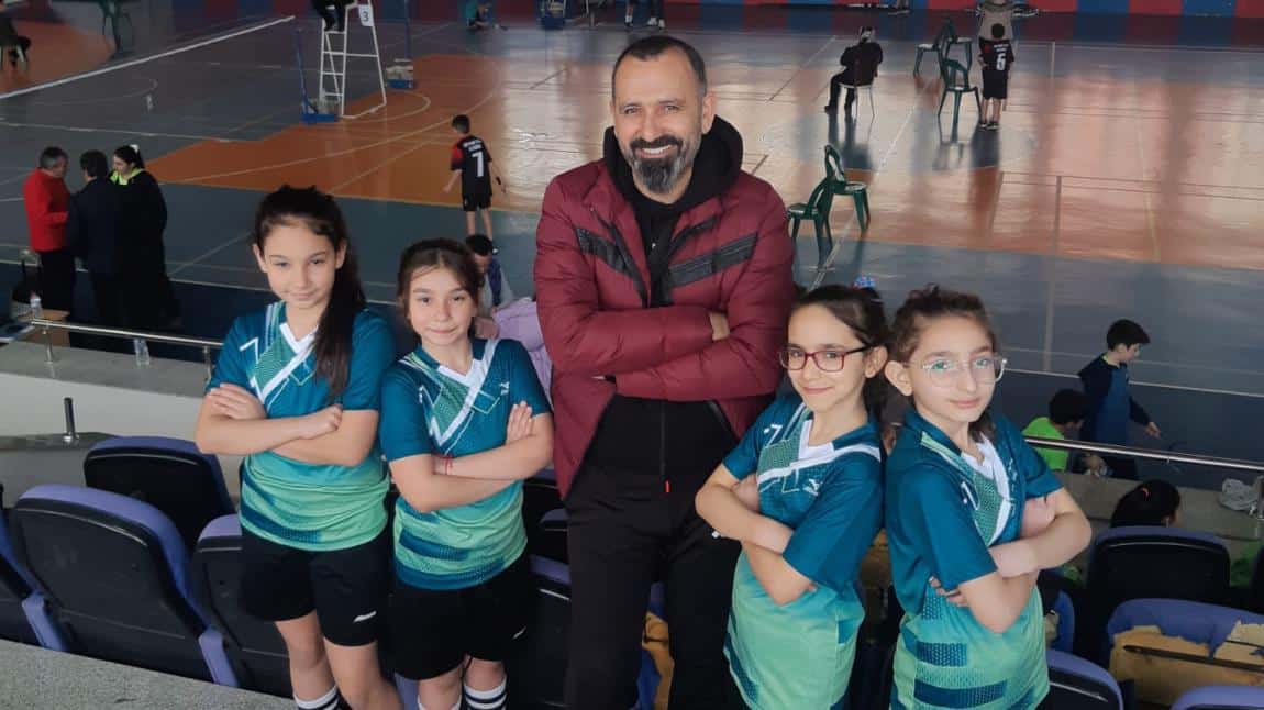 Badminton Takımımız Türkiye Finallerinde